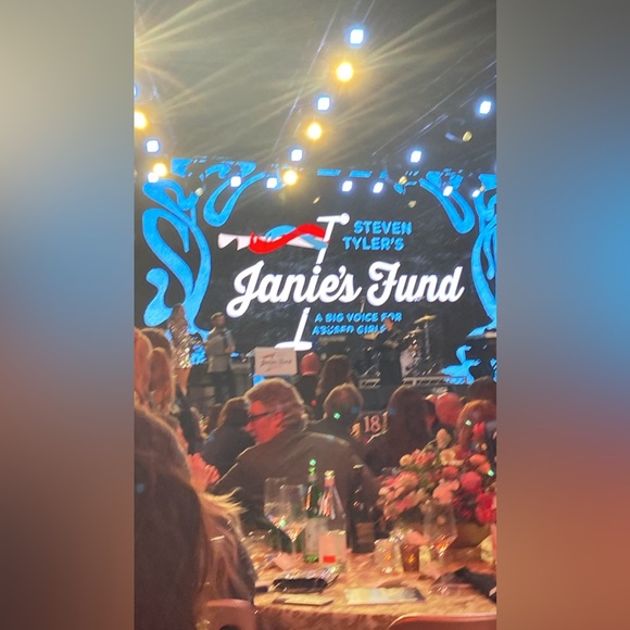 DREAMS COME TRUE!  BUNDLE 3+ ITEMS FROM ROCKSIE’S RAGS TO GET HUGE DEALS!!! - Picture 11 of 16